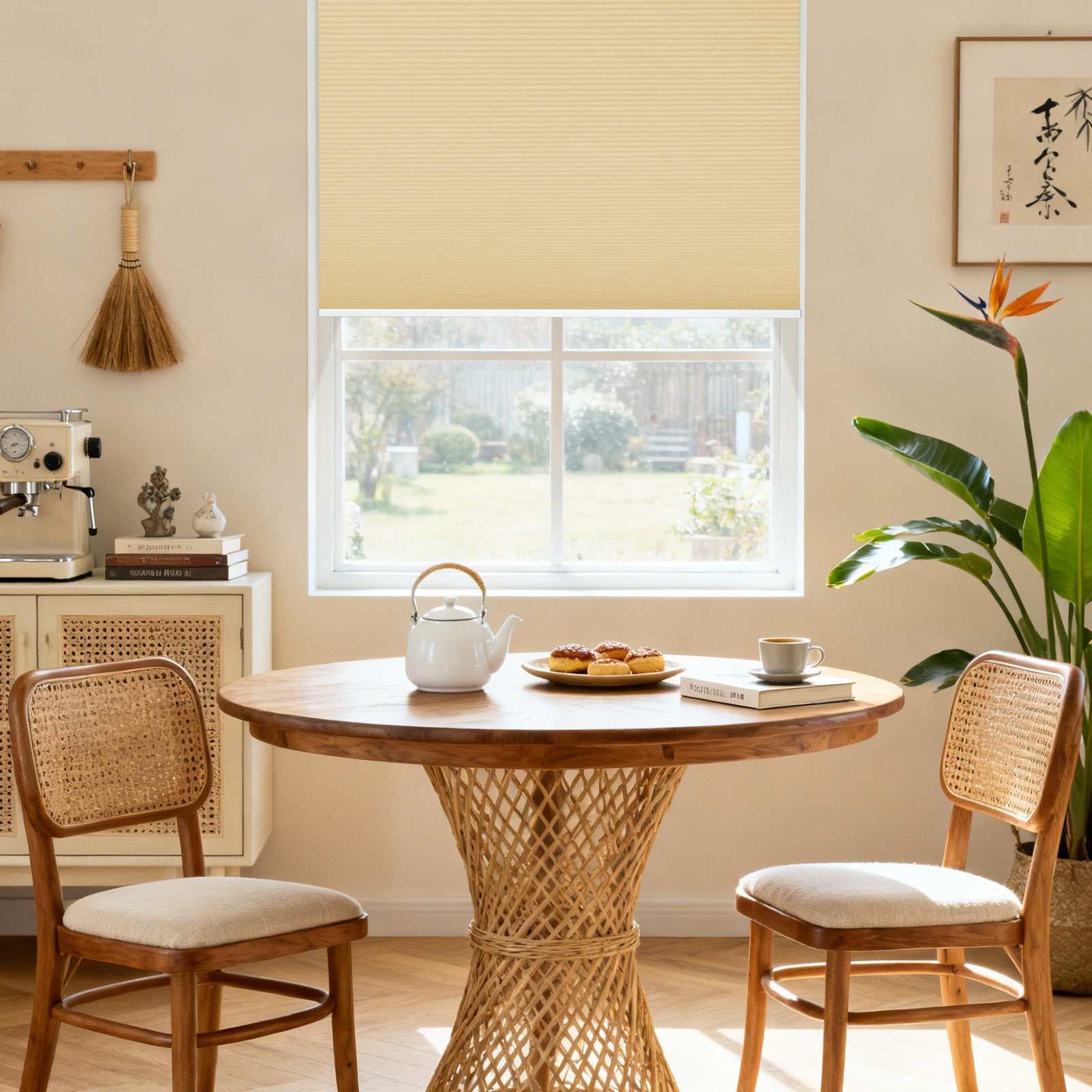 ハニカムスクリーン 電動式 - Grandekor